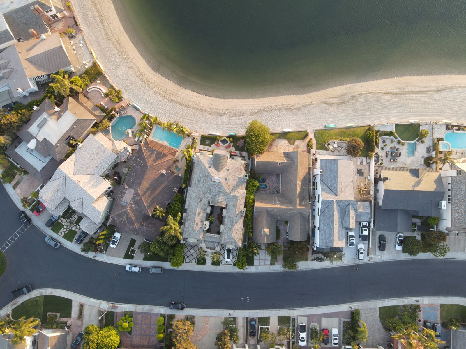 Aerial view of a Santa Clara County residential neighborhood